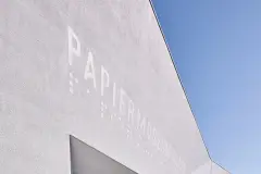 Vorgehängte hinterlüftete Fassade des Papiermuseums Düren